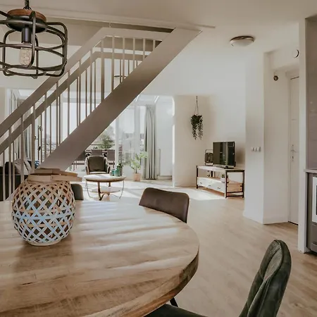 House In 470 *